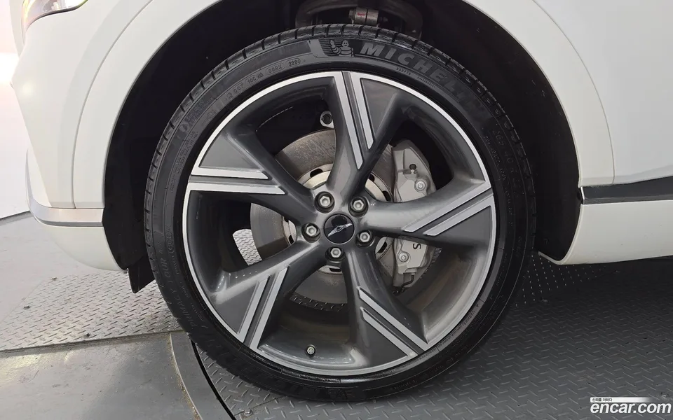 Genesis GV80 2.5T AWD 2024 — миниатюра 2