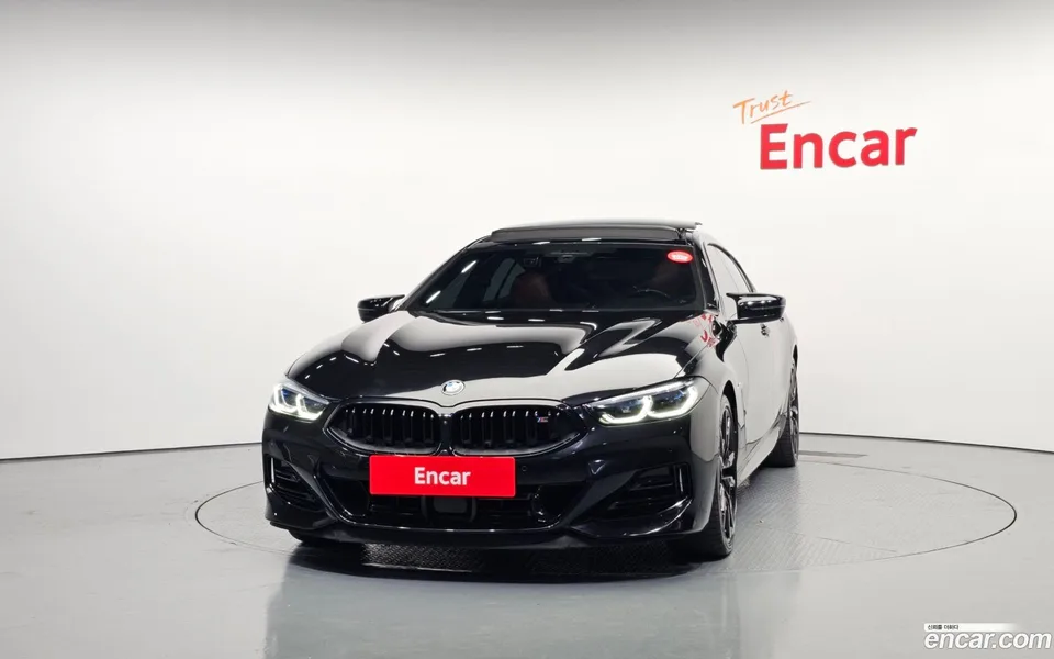 BMW 8 Series M850i xDrive 2023 — миниатюра 3