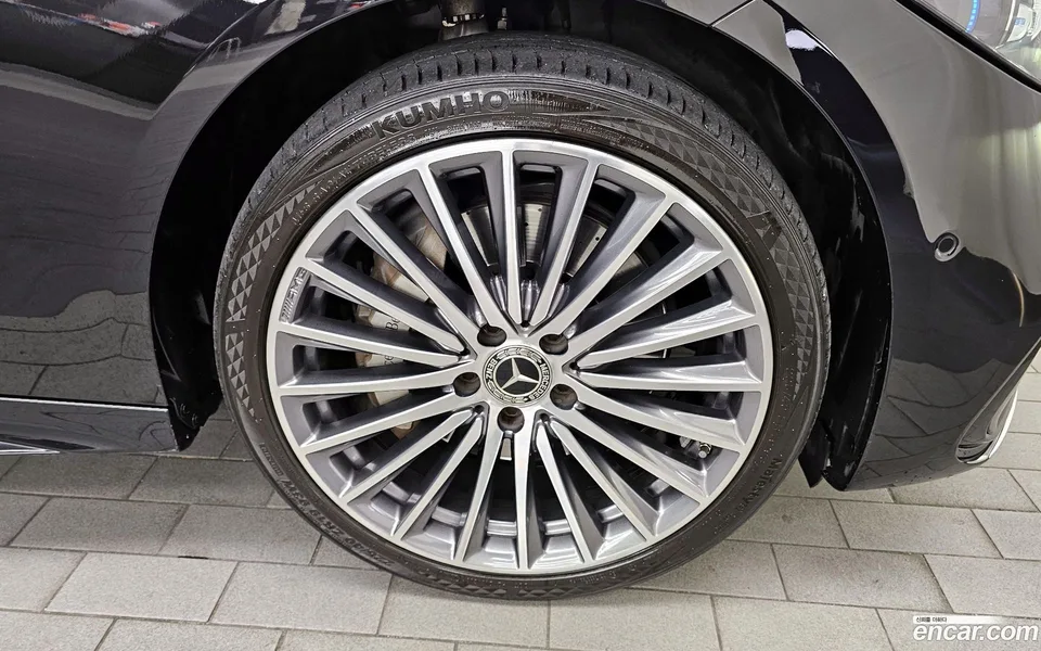 Mercedes-Benz C-Class C300 AMG Line 2022 — миниатюра 2