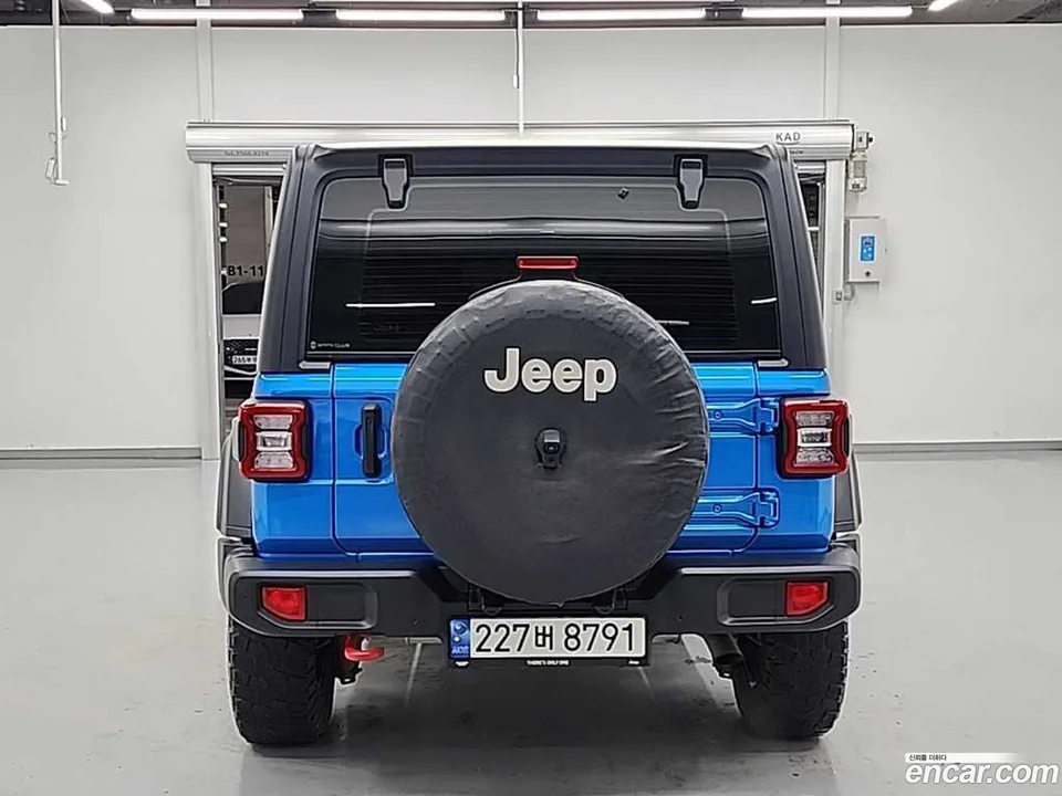 Jeep Wrangler 2.0 4 2023 — миниатюра 4