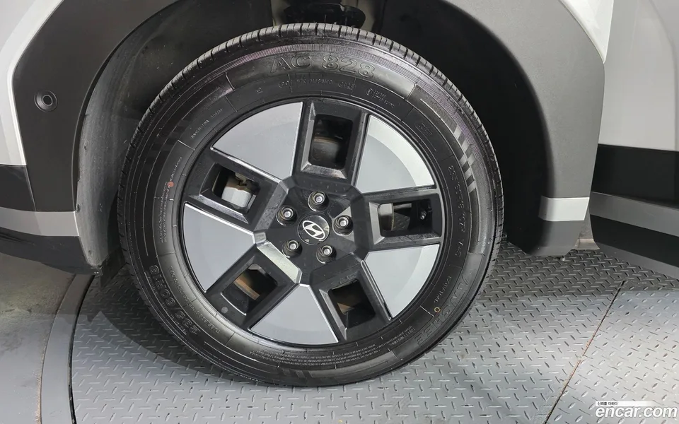 Hyundai SantaFe HEV 1.6 4WD 2023 — миниатюра 5