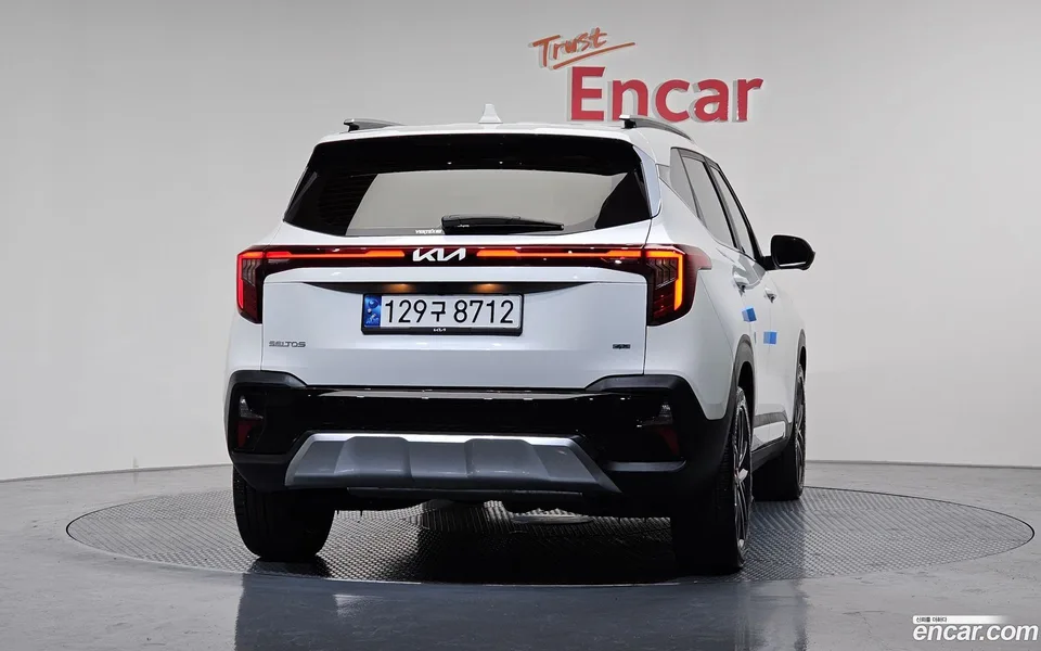 Kia Seltos 1.6 4WD 2023 — миниатюра 4