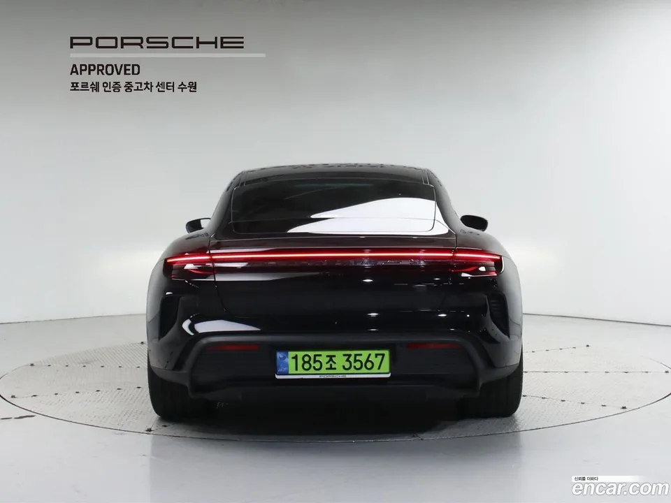 Porsche Taycan 2025 — миниатюра 4