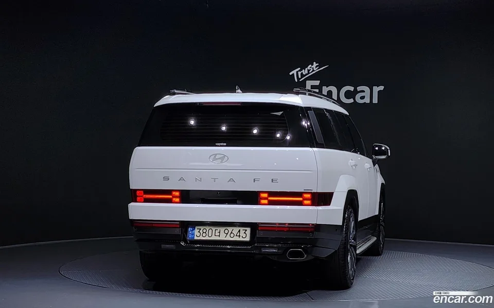 Hyundai SantaFe 2.5T 4WD 2023 — миниатюра 4