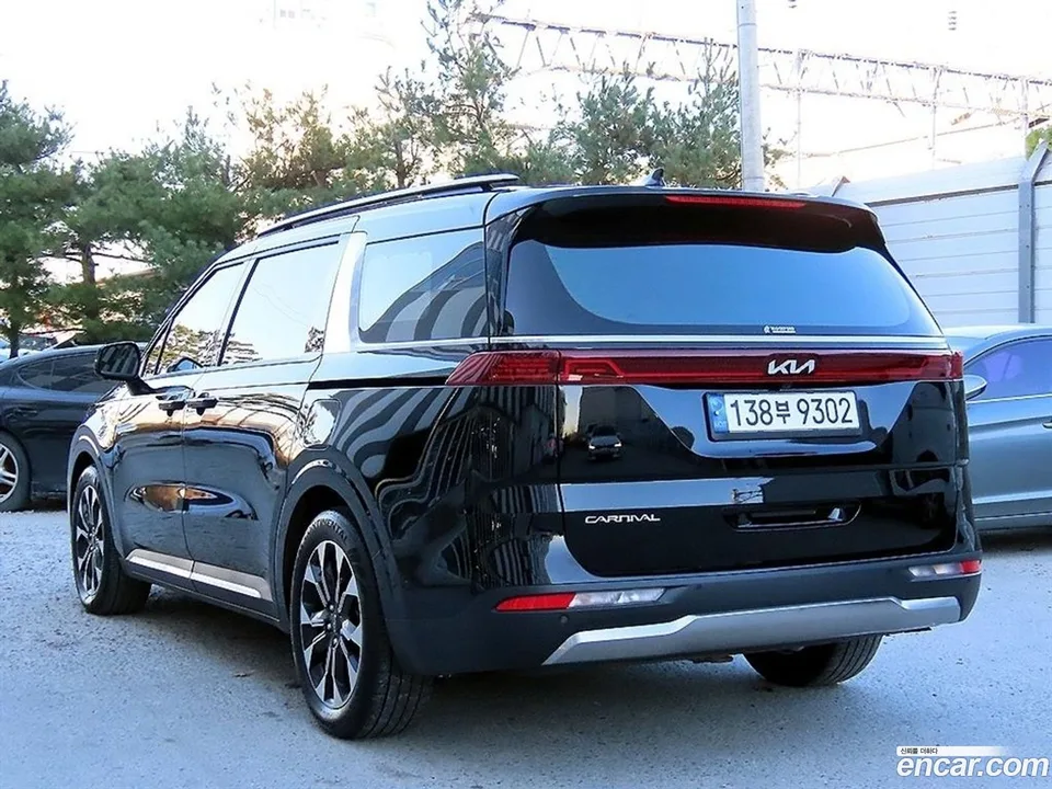 Kia Carnival 9 2022 — миниатюра 3