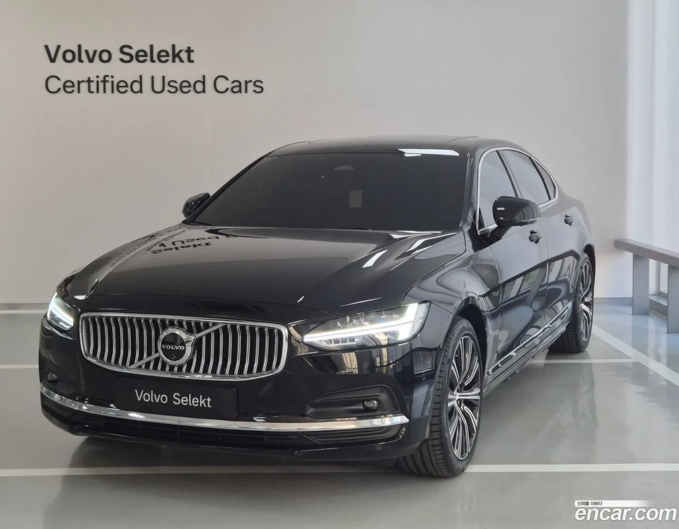Volvo S90 B5 2024 — фото 1, купить с доставкой в Москву