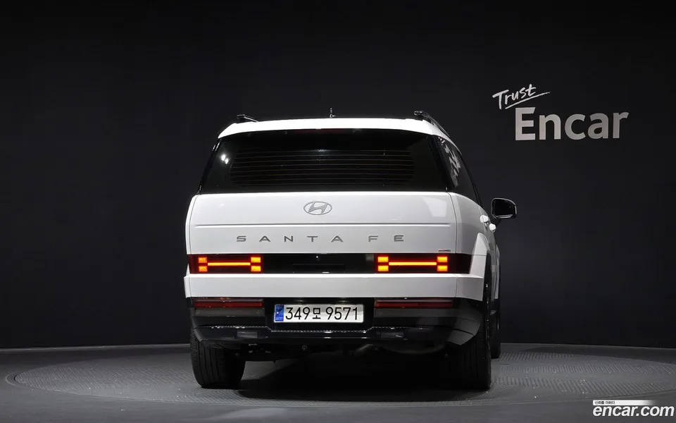 Hyundai SantaFe HEV 1.6 4WD 2023 — миниатюра 4