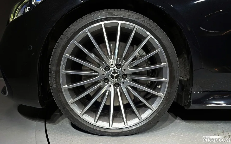 Mercedes-Benz S-Class S500L 4MATIC 2023 — миниатюра 2