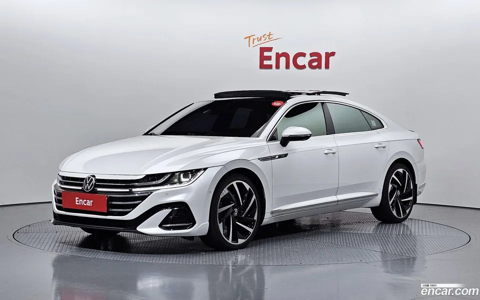 Volkswagen Arteon 2.0 TDI R-LINE 4 2022 — фото 1, купить с доставкой в Москву