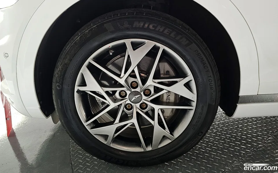 Genesis GV70 2.5T AWD 2022 — миниатюра 2