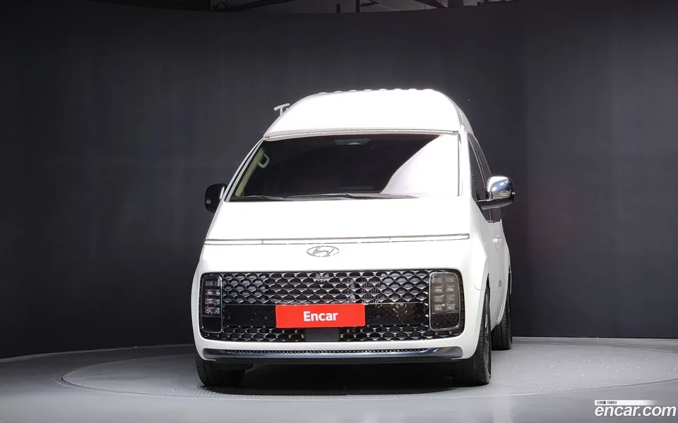 Hyundai Staria 2WD () 2022 — миниатюра 3