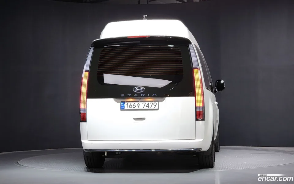 Hyundai Staria 2WD () 2022 — миниатюра 4