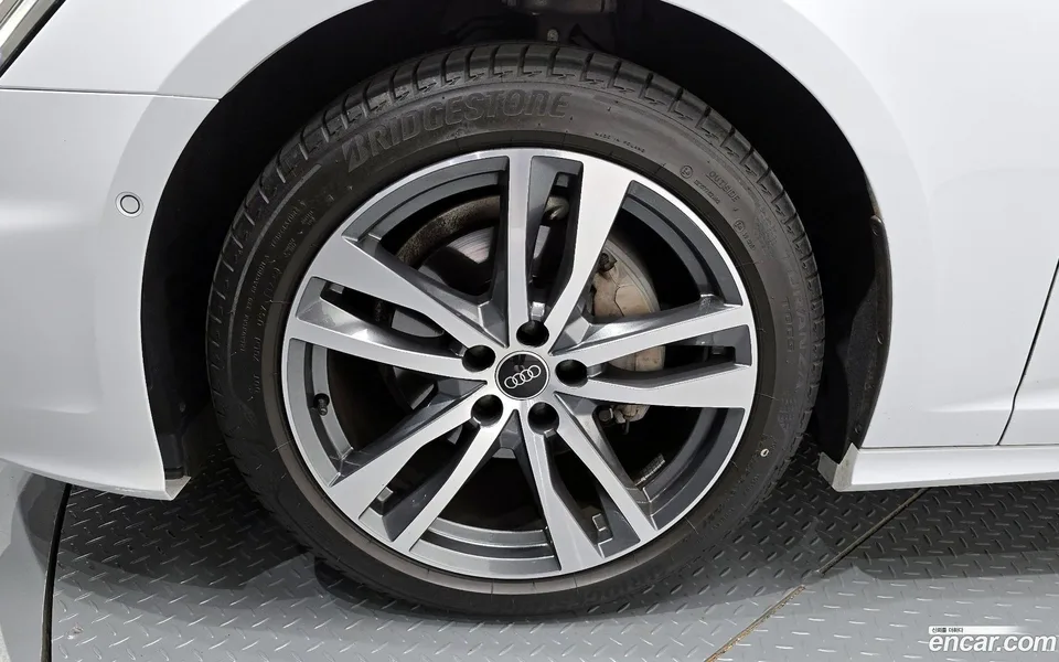 Audi A6 40 TDI 2023 — миниатюра 2