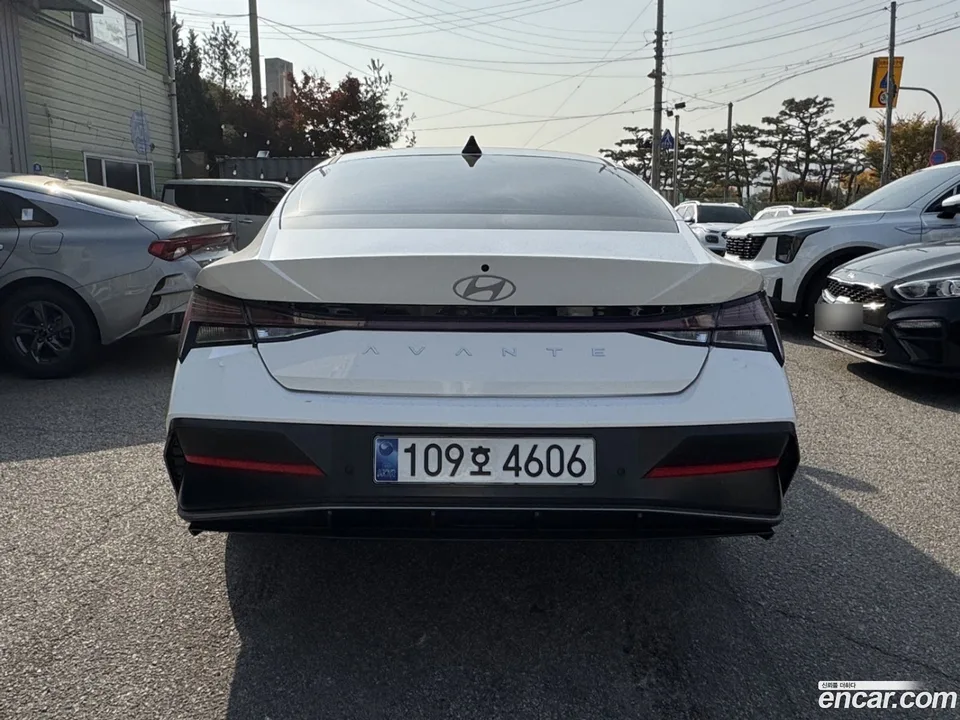 Hyundai Avante CN7 1.6 2025 — миниатюра 2
