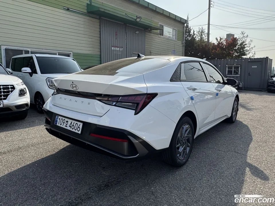 Hyundai Avante CN7 1.6 2025 — миниатюра 4