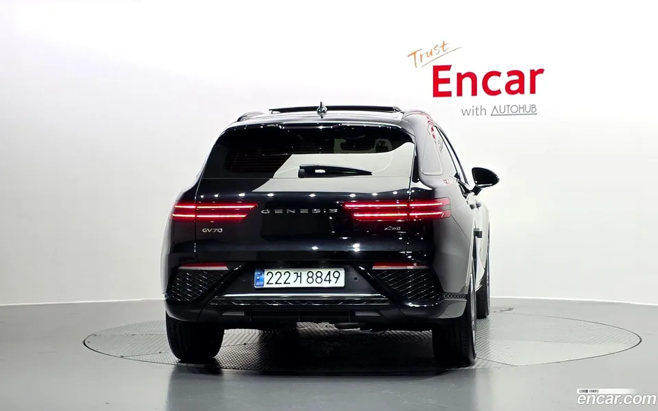 Genesis GV70 2.2 AWD 2022 — миниатюра 4