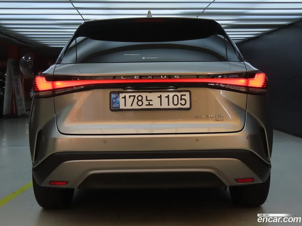 Lexus RX 350h 2024 — миниатюра 4