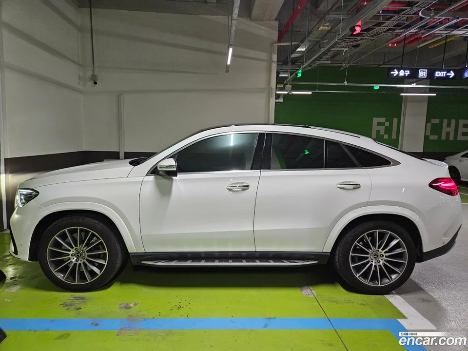 Mercedes-Benz GLE-Class GLE450d 4MATIC 2023 — thumbnail 2