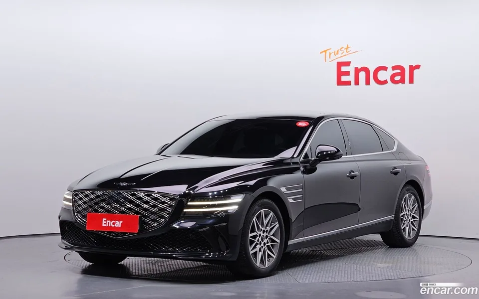 Genesis G80 2.5 2WD 2024 — фото 1, купить с доставкой в Москву