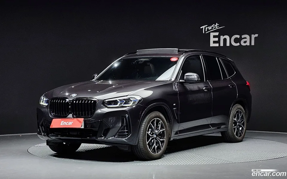 BMW X3 xDrive 20i M 2023 — фото 1, купить с доставкой в Москву