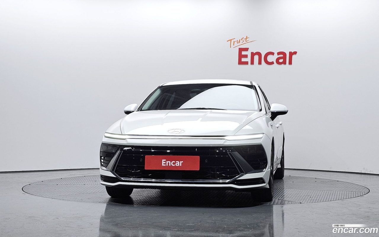 Hyundai Sonata The Edge 2023 — 3