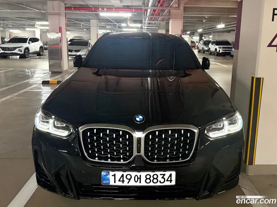 BMW X4 xDrive20i M 2024 — фото 1, купить с доставкой в Москву