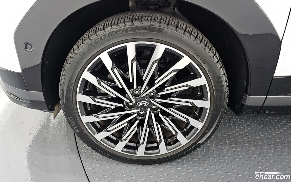 Hyundai SantaFe 2.5T 2WD 2023 — миниатюра 5