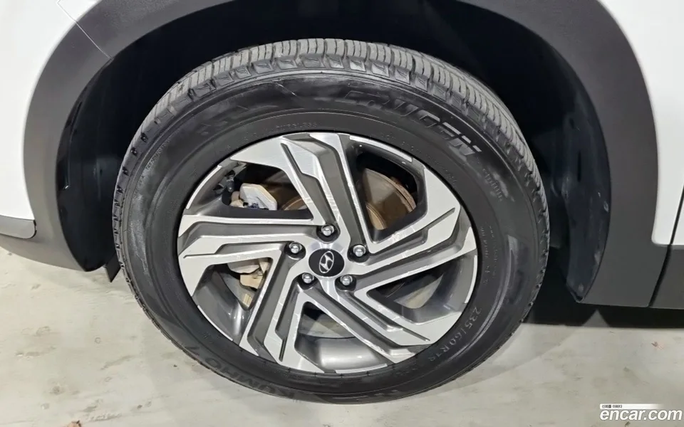 Hyundai SantaFe 2.2 2WD 2022 — миниатюра 2