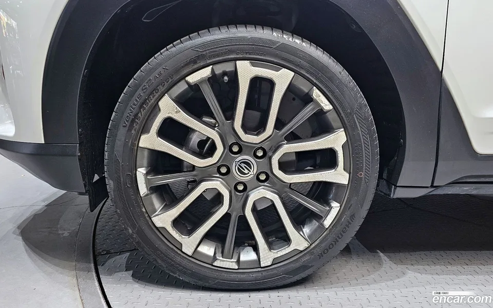 KG Mobility Torres 1.5 2WD 2022 — миниатюра 5
