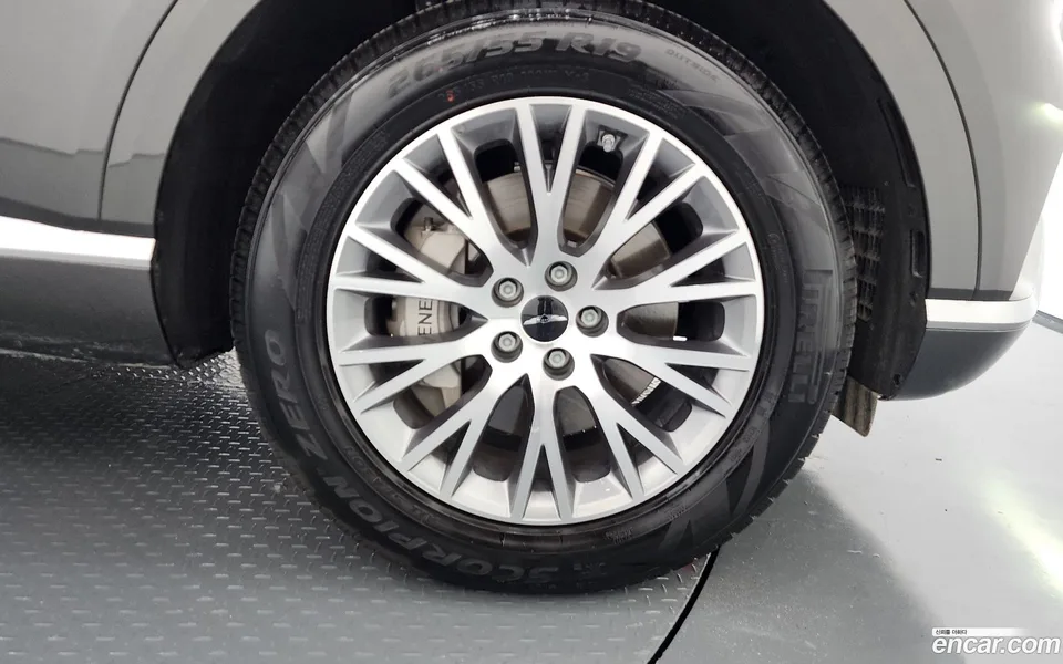 Genesis GV80 2.5T 2WD 2025 — thumbnail 2