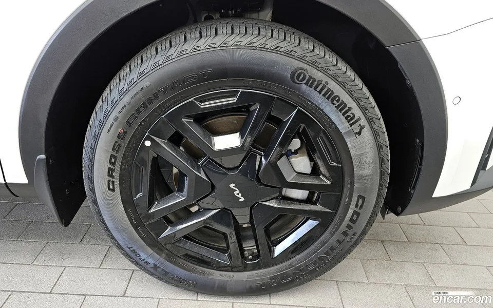 Kia Sorento HEV 1.6 2WD 2023 — миниатюра 2