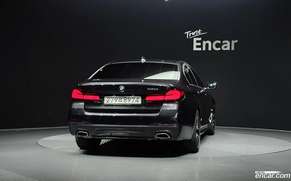 BMW 5 Series 530i M 2022 — миниатюра 4