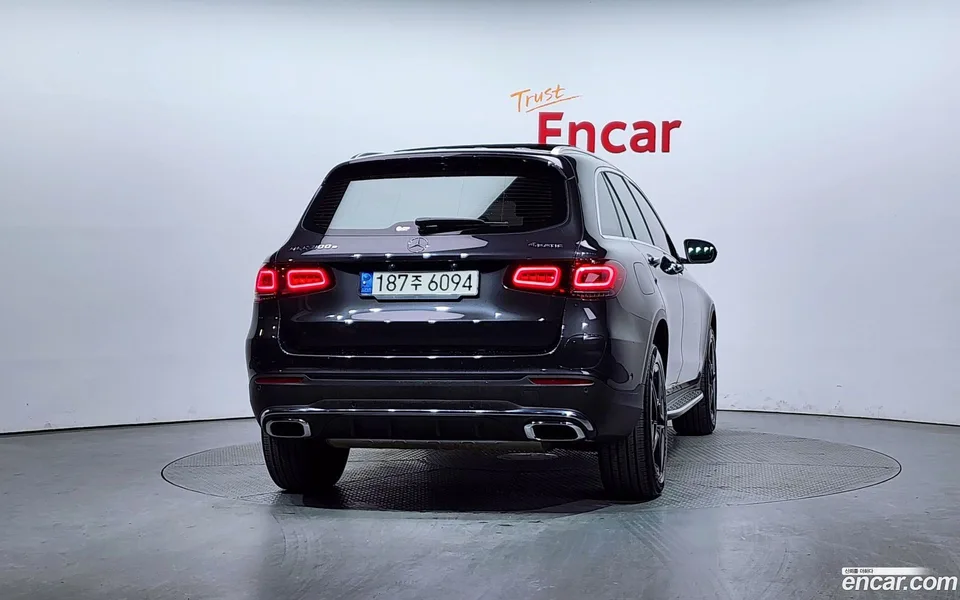 Mercedes-Benz GLC-Class GLC300e 4MATIC 2022 — миниатюра 4