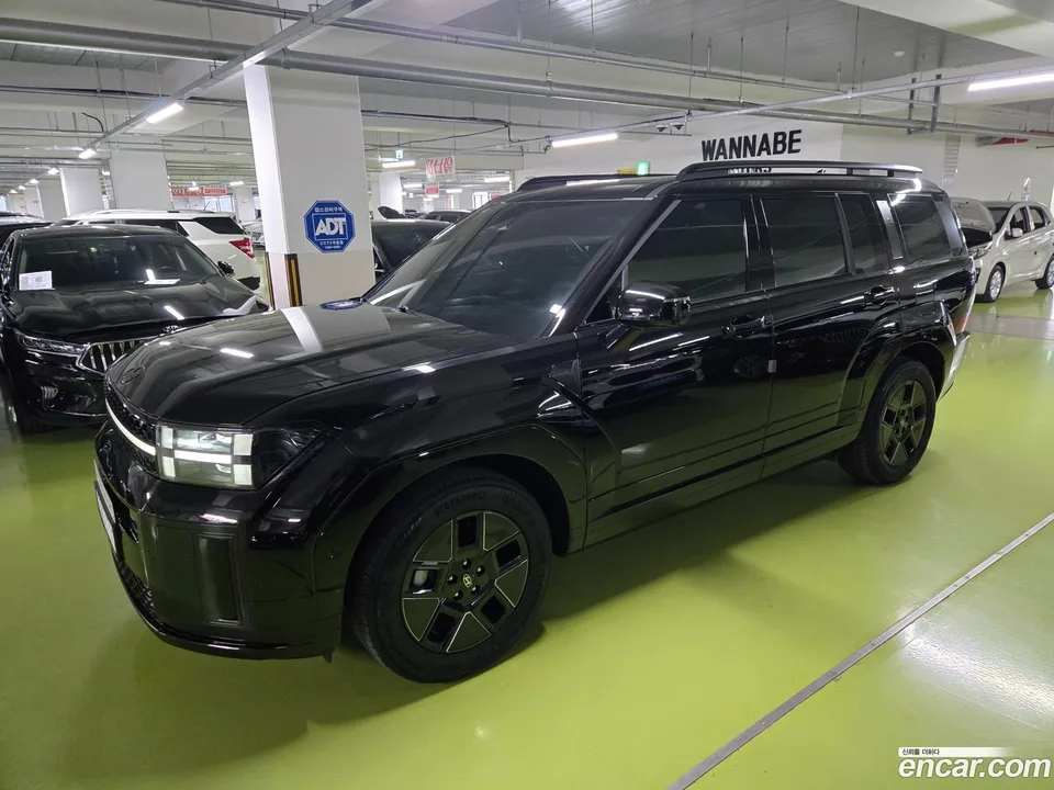 Hyundai SantaFe HEV 1.6 2WD 2023 — фото 1, купить с доставкой в Москву