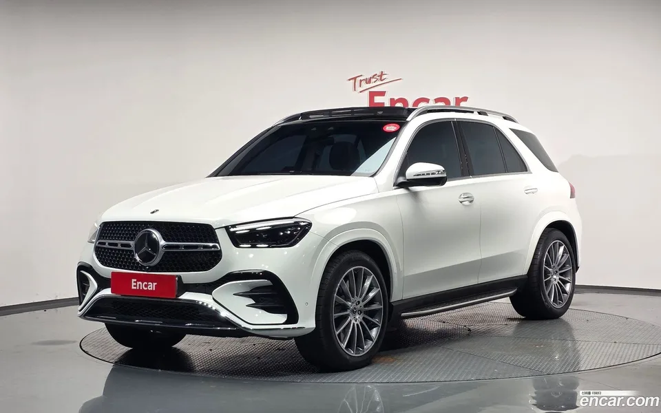 Mercedes-Benz GLE-Class GLE450 4MATIC 2025 — фото 1, купить с доставкой в Москву