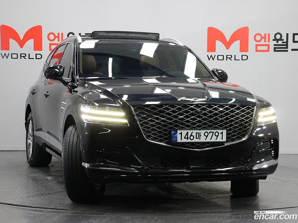 Genesis GV80 2.5T AWD 2023 — фото 1, купить с доставкой в Москву