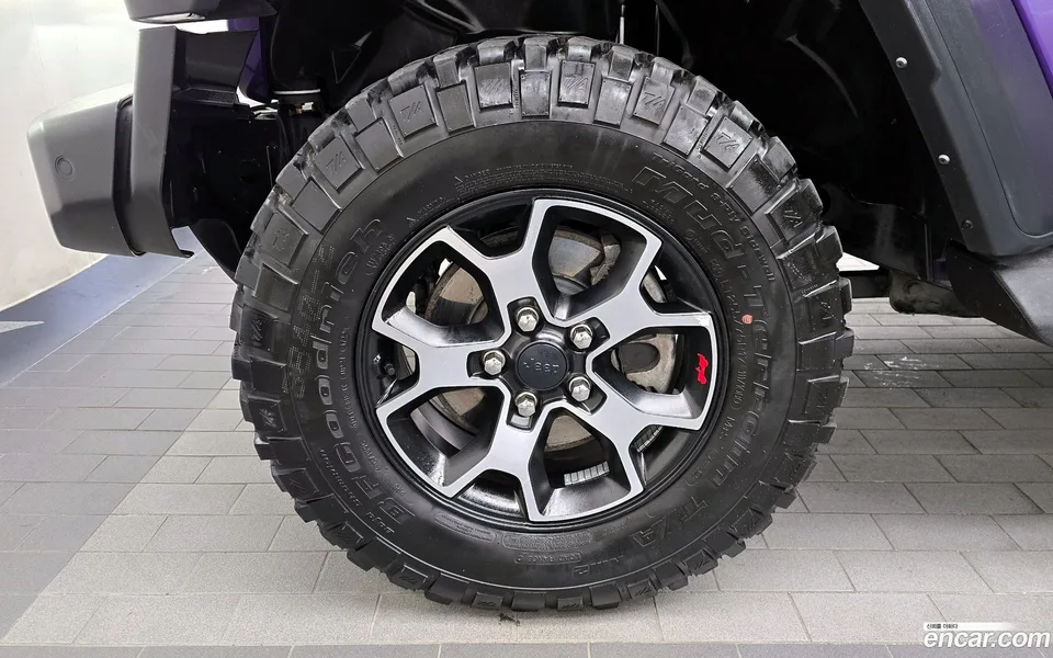 Jeep Wrangler 2.0 4 2023 — миниатюра 5