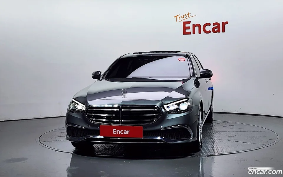 Mercedes-Benz E-Class E250 2022 — миниатюра 3