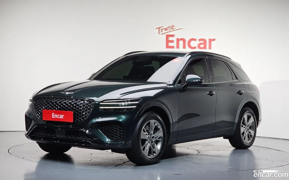 Genesis GV70 2.5T 2WD 2022 — фото 1, купить с доставкой в Москву