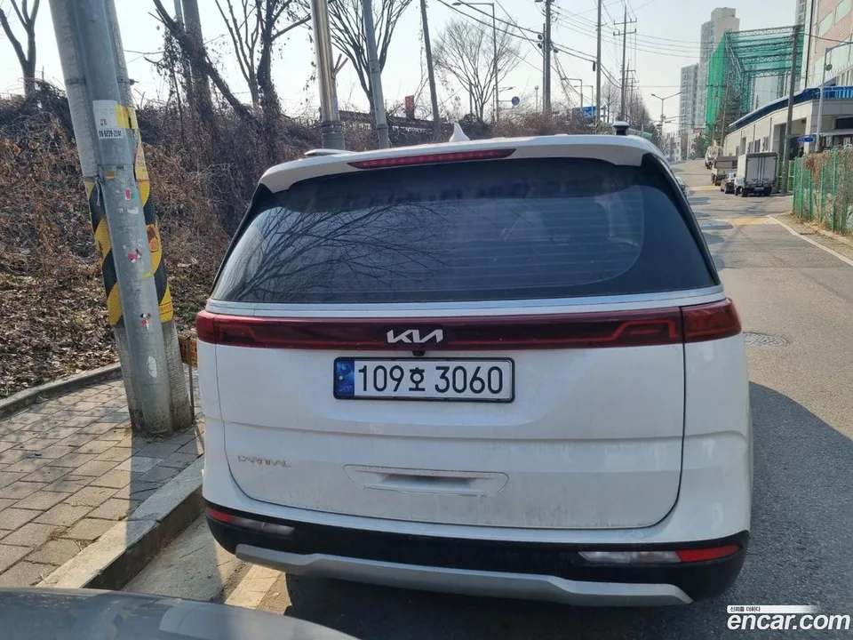 Kia Carnival 9 2023 — миниатюра 5