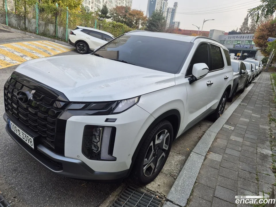 Hyundai Palisade 2.2 2WD 2024 — миниатюра 3