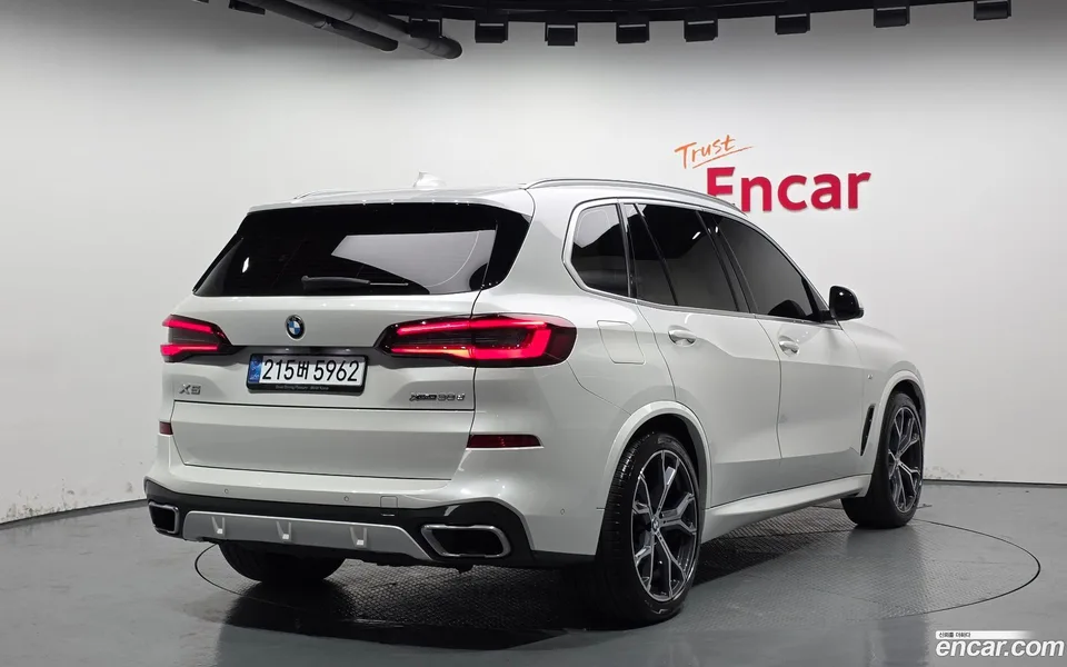 BMW X5 xDrive 30d M 2022 — миниатюра 2