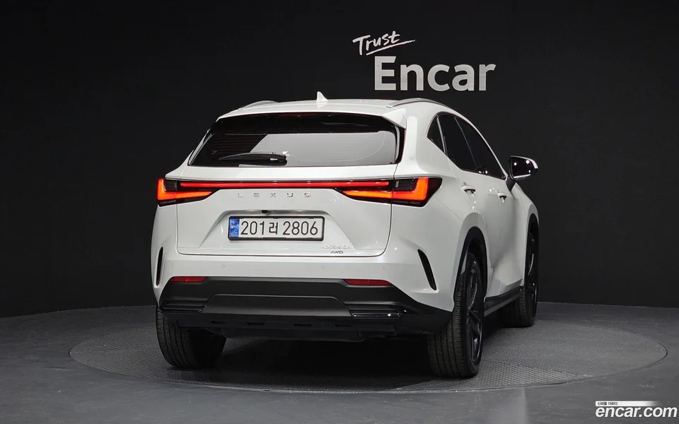 Lexus NX 350h 2024 — миниатюра 4