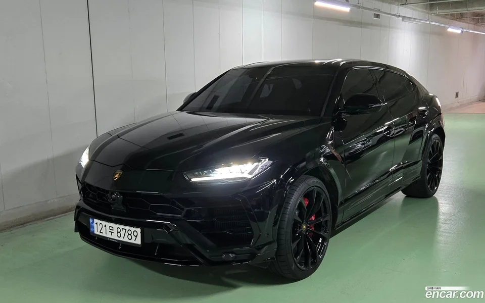 Lamborghini Urus 4.0 V8 2022 — миниатюра 3