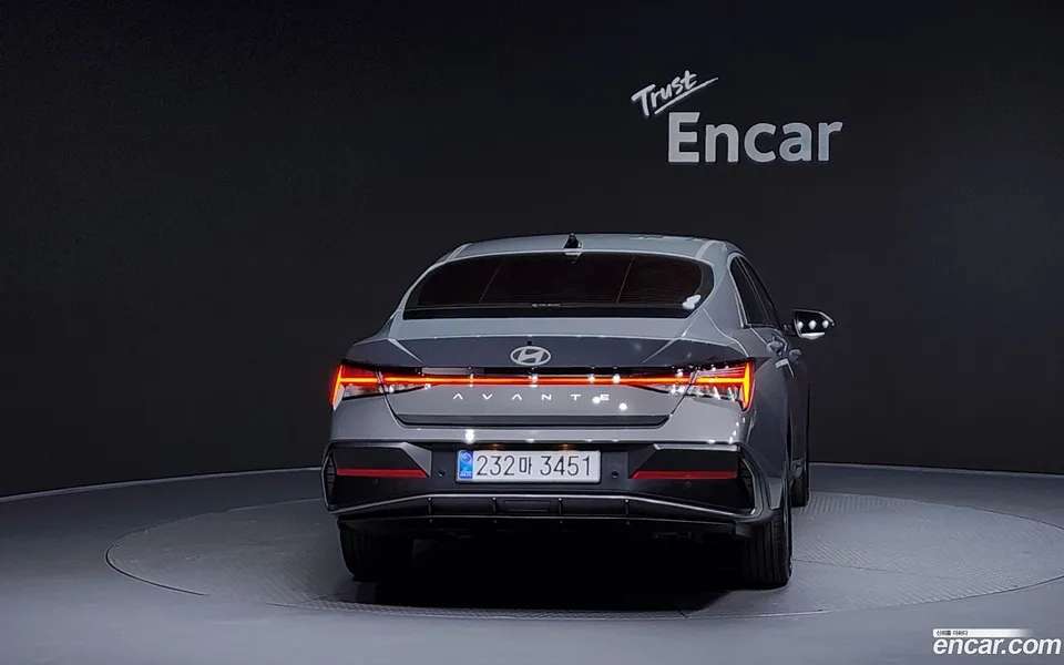 Hyundai Avante CN7 Hybrid 2025 — миниатюра 4