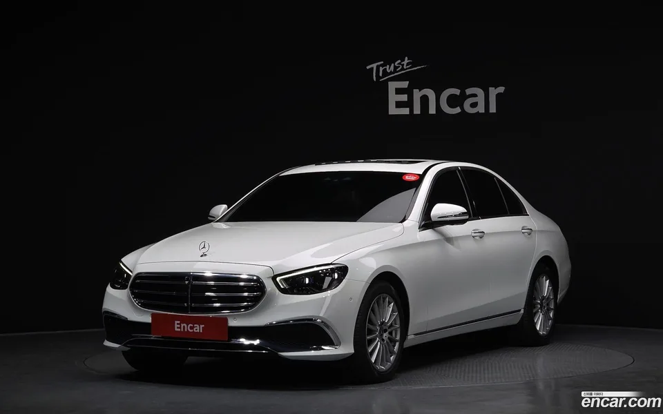 Mercedes-Benz E-Class E250 2022 — фото 1, купить с доставкой в Москву