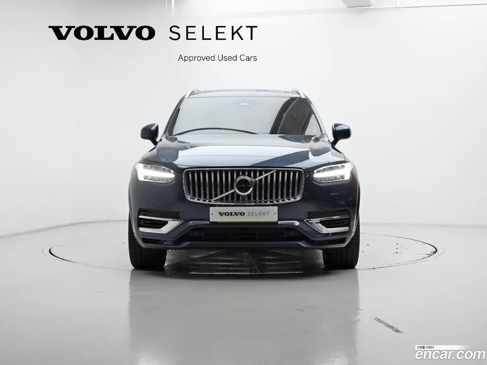 Volvo XC90 T8 2024 — миниатюра 3