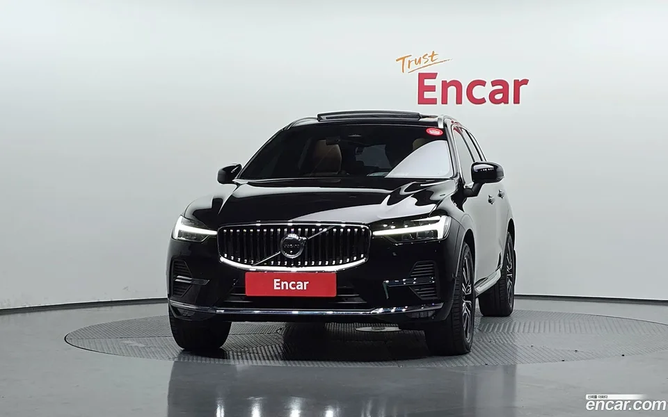 Volvo XC60 B5 2022 — миниатюра 3