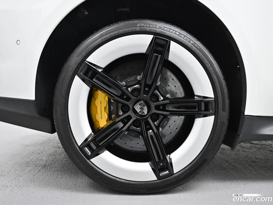Porsche Taycan S 2025 — миниатюра 5