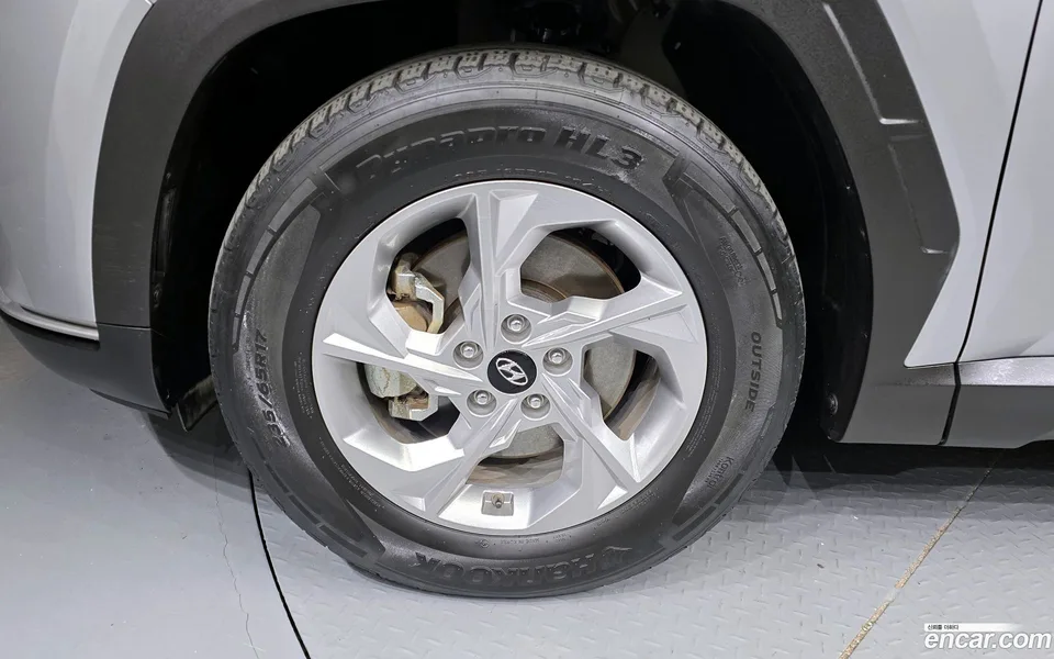 Hyundai Tucson 2.0 4WD 2022 — миниатюра 5